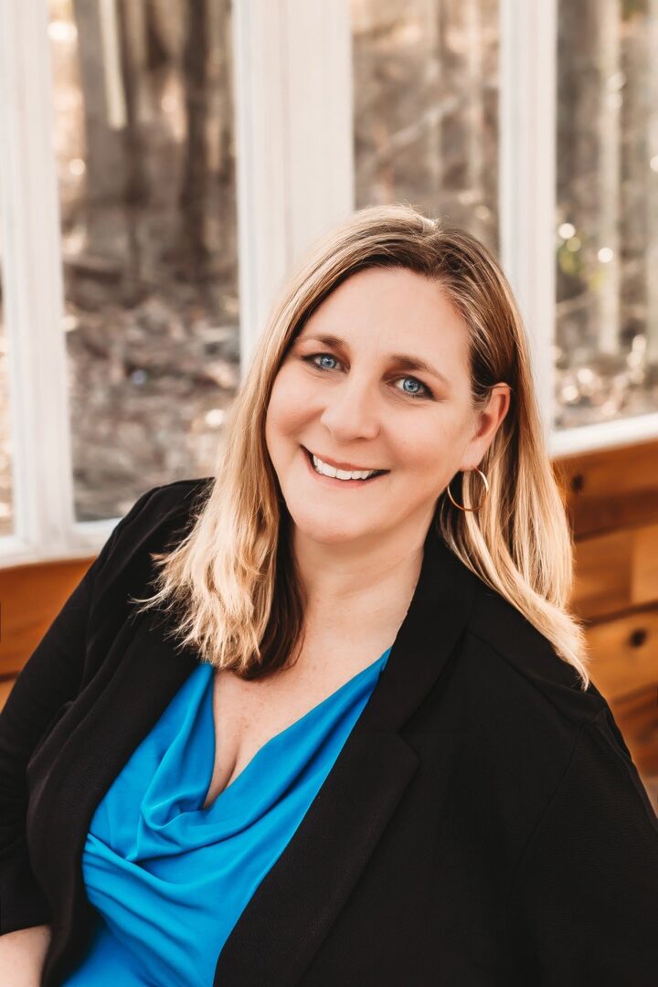 Susan Thompson, Real Estate Salesperson in Midlothian, Base Camp