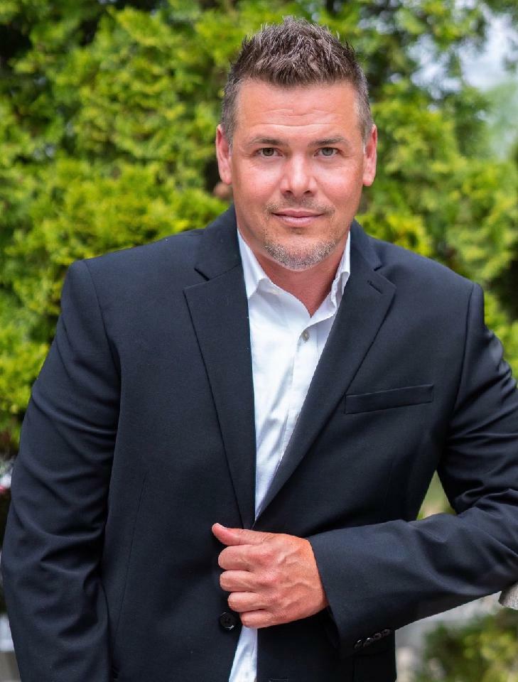 Mike Campbell Jr., Real Estate Salesperson in Saint Joseph, Affiliated