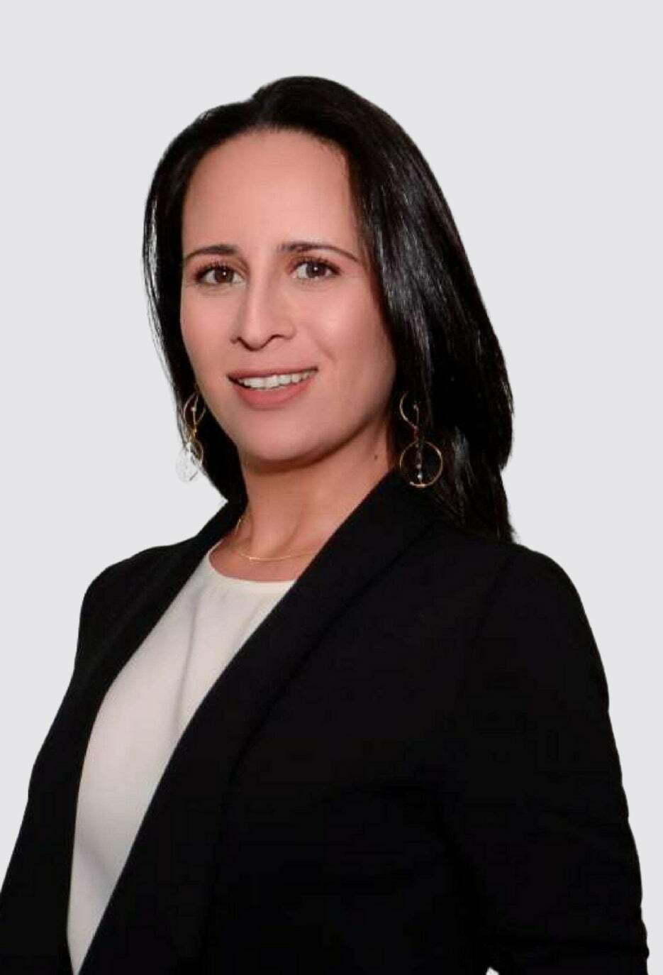 Claudia Paz, Real Estate Salesperson in Miami, World Connection