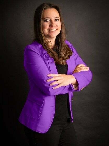 Lee Anne Henson,  in Ruidoso, Steinborn & Associates