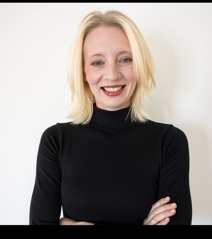 Heidi Woebbeking,  in Grants Pass, Windermere