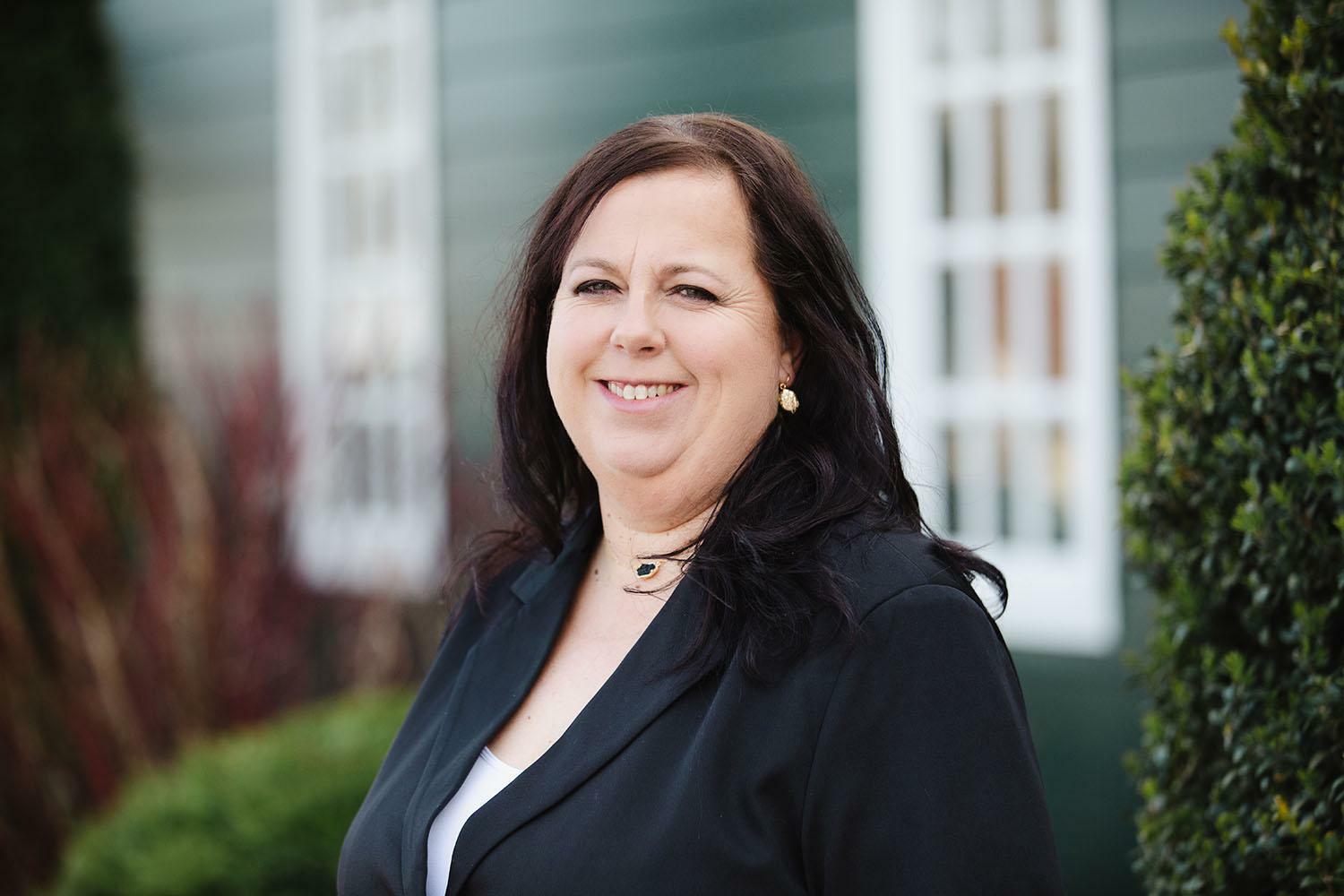 Jennifer Amos, Real Estate Salesperson in Farmville, Realty @ Home