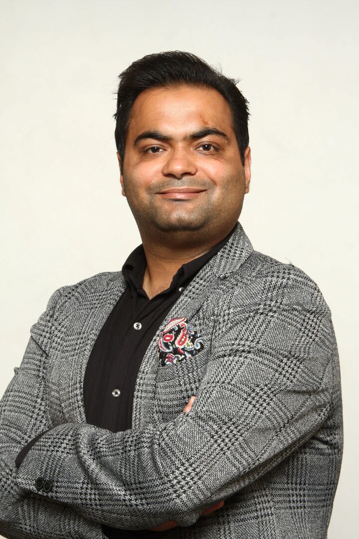 Gaj Singh, Sales Representative in Scarborough, CENTURY 21 Canada