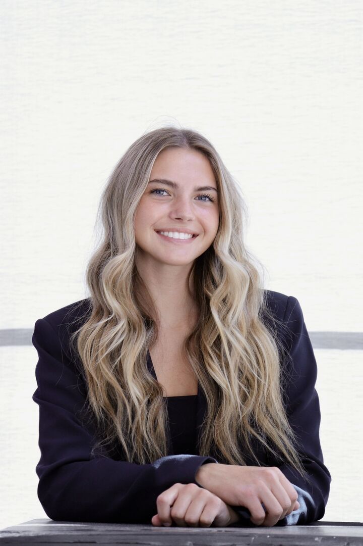 Lexie Hagen,  in Bellingham, Windermere