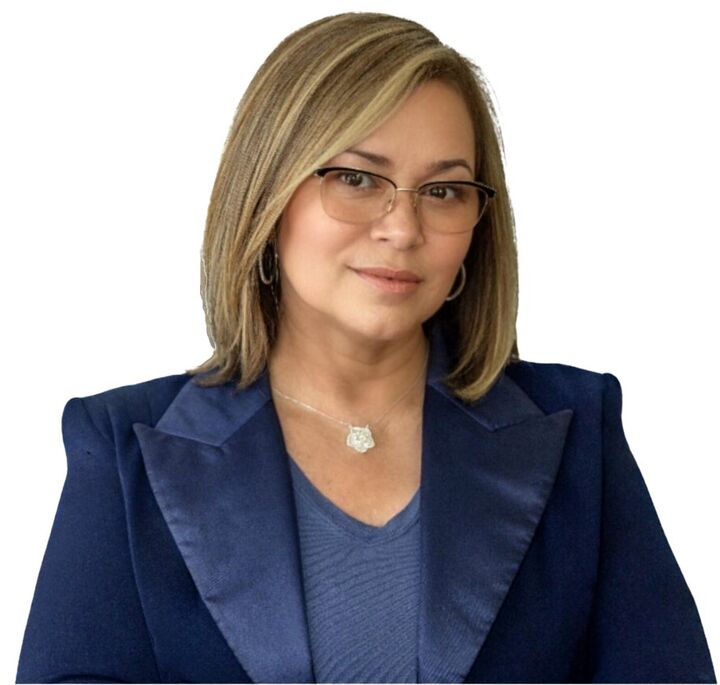 Cristina Garcia, Real Estate Salesperson in Tallahassee, Hartung