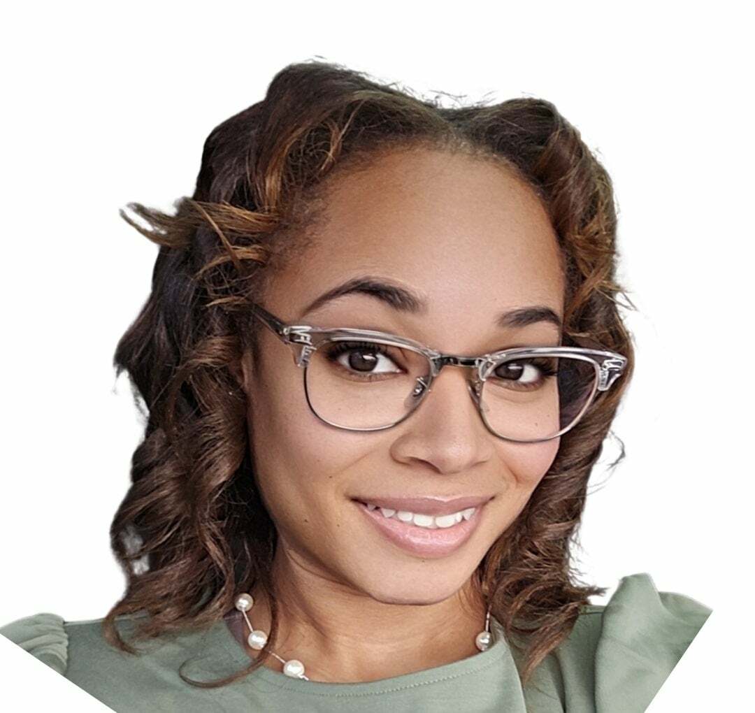 Sharde Jones-Woods, Real Estate Salesperson in Northville, Curran & Oberski
