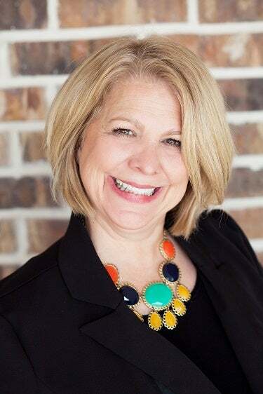 Carol Hoffpauir, Real Estate Salesperson in Nederland, American Real Estate ERA Powered