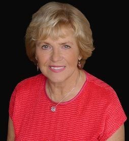 Linda Thomas, Real Estate Salesperson in Inverness, J W Morton Real Estate, Inc.