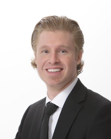 Shawn Slane, Real Estate Broker/Real Estate Salesperson in Holland, Schmidt Realtors