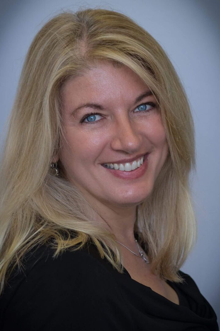 Dawn Cook, Real Estate Salesperson in Hellertown, Hearthside