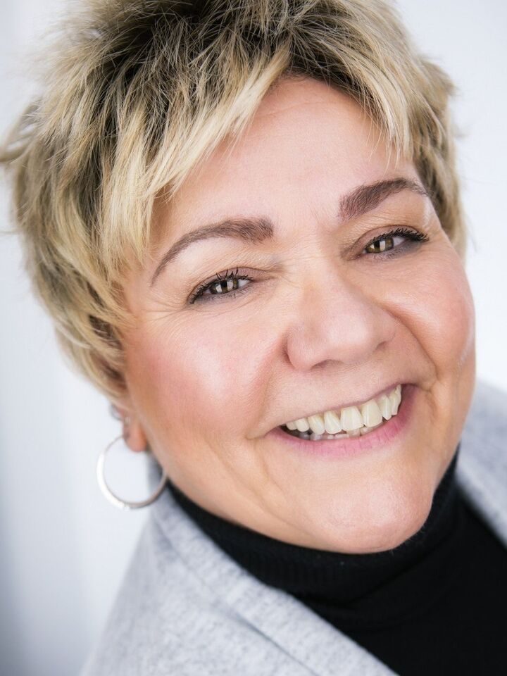 Maria Pascaretti,  in Hauppauge, Realty Connect