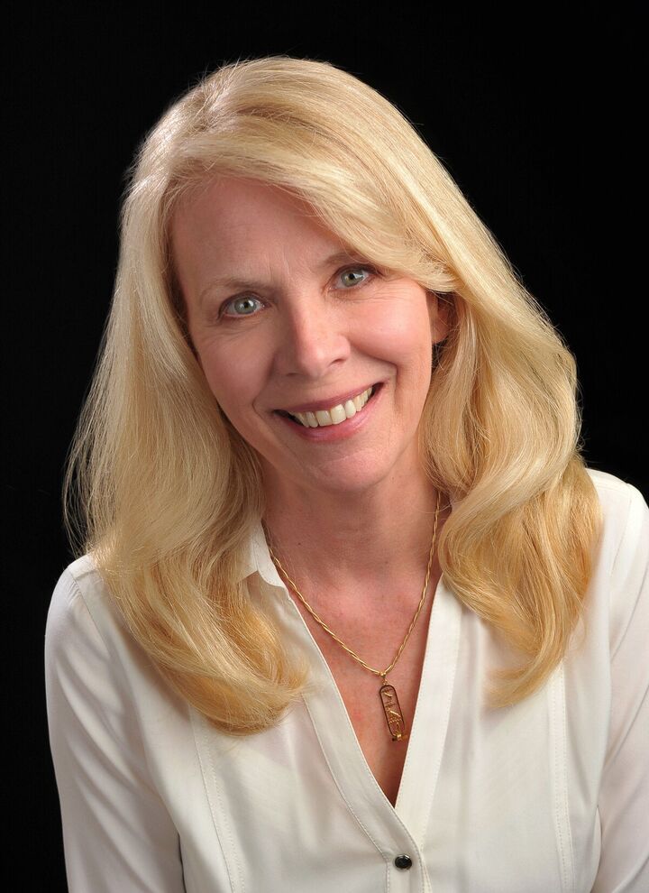 Susan Richardson, Real Estate Salesperson in Port Charlotte, Sunstar Realty