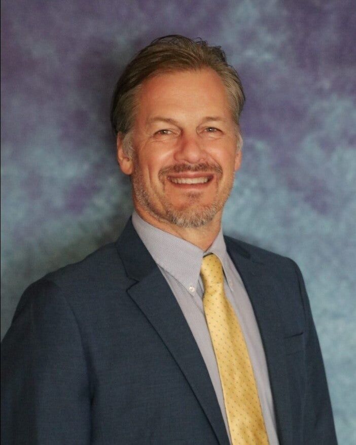 Jorge Rosa, Associate Real Estate Broker in Lyndhurst, Venture Real Estate