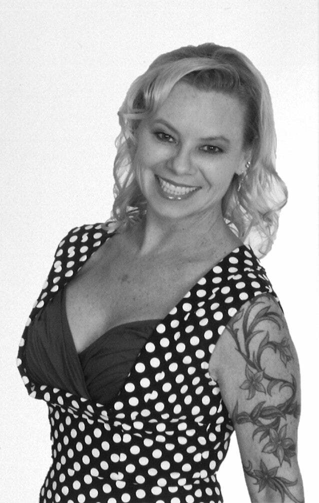 Heather Piontek, Real Estate Salesperson in Beaufort, Coastal Town Realty