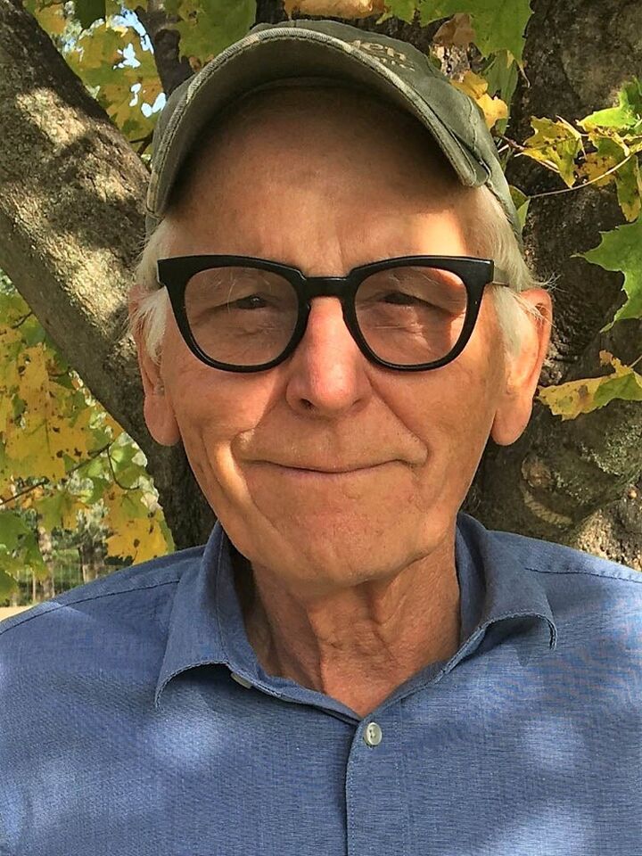 Roger Heath, Real Estate Salesperson in Viroqua, Affiliated