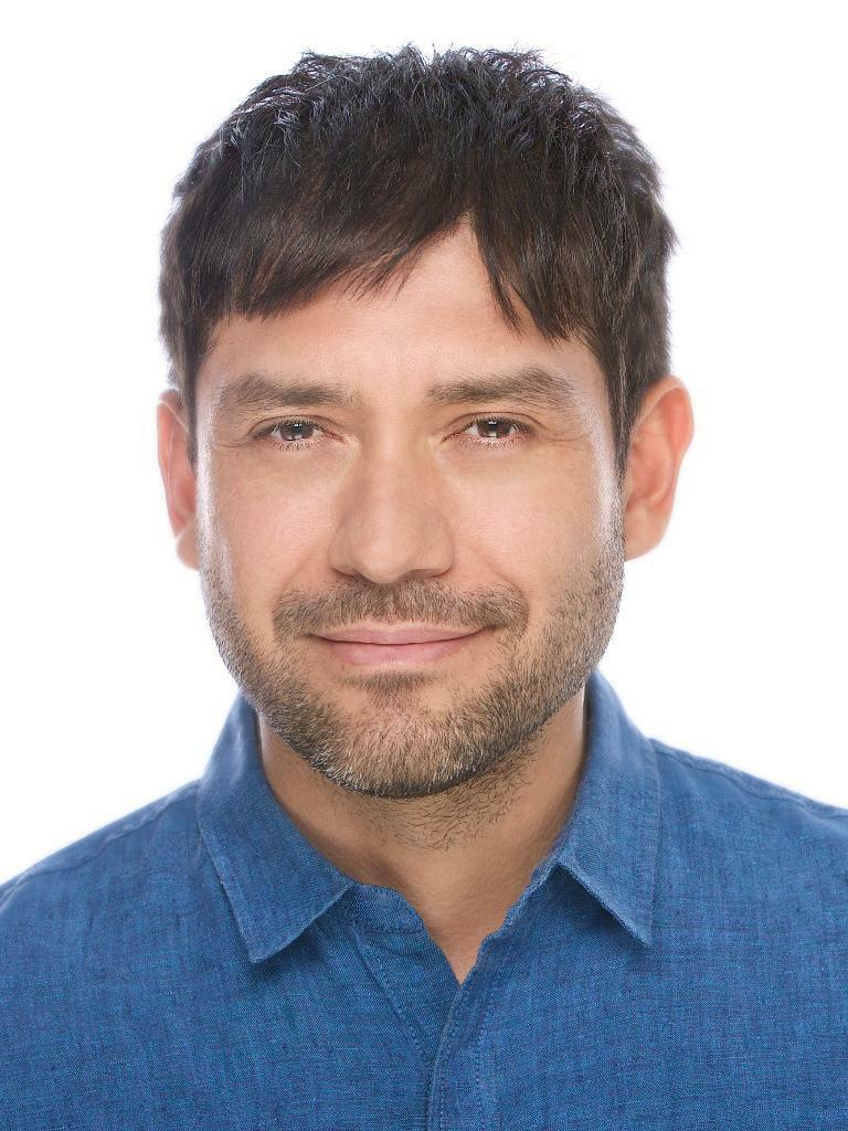 Javier Montiel, Real Estate Salesperson in Covina, Town & Country