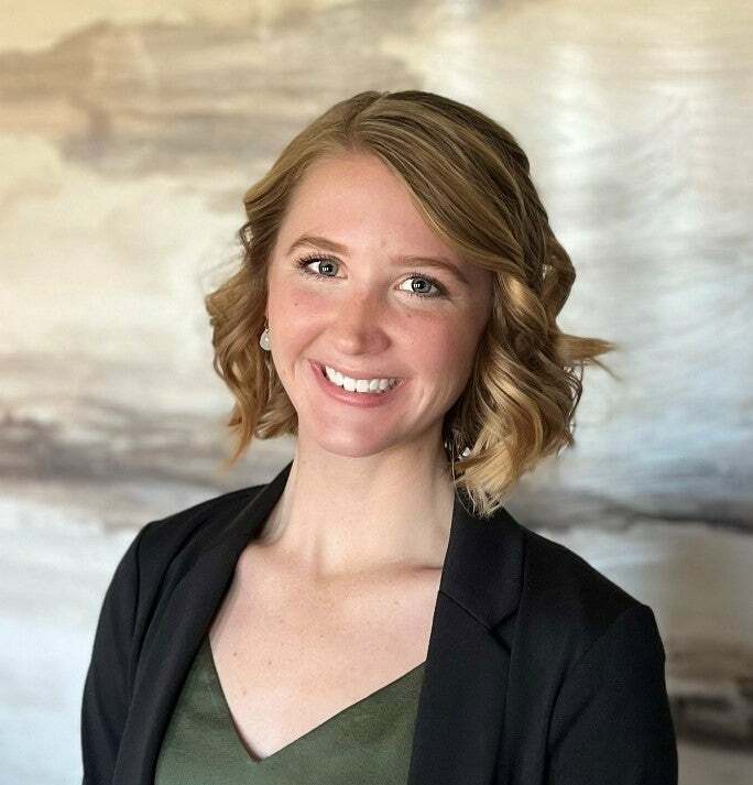 Mara Barber, Real Estate Salesperson in Clinton, Howes & Jefferies
