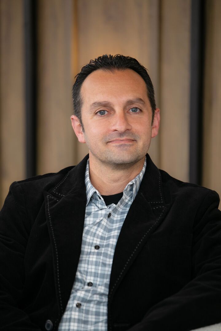 Gary Kazanchyan, Sales Associate in Glendale, Hallmark Realty