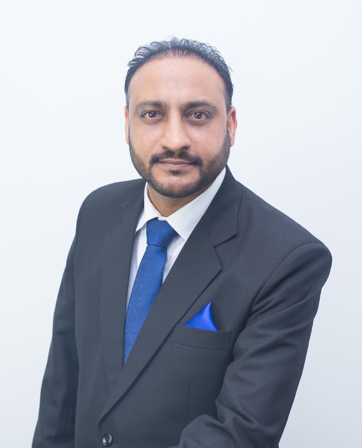 Sandeep Bhatti,  in Mississauga, Coldwell Banker Sun Realty, Brokerage