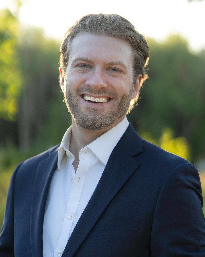 Grant Gustafson, Real Estate Broker in Vancouver, Windermere