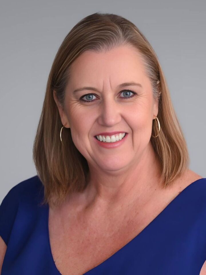 Kimberly Alexander, Real Estate Salesperson in Las Vegas, 1st Priority Realty