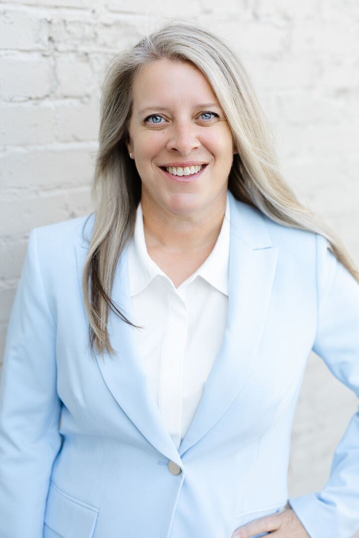 Sara Rushton, Real Estate Salesperson in Denison, ERA Steve Cook & Co, Realtors