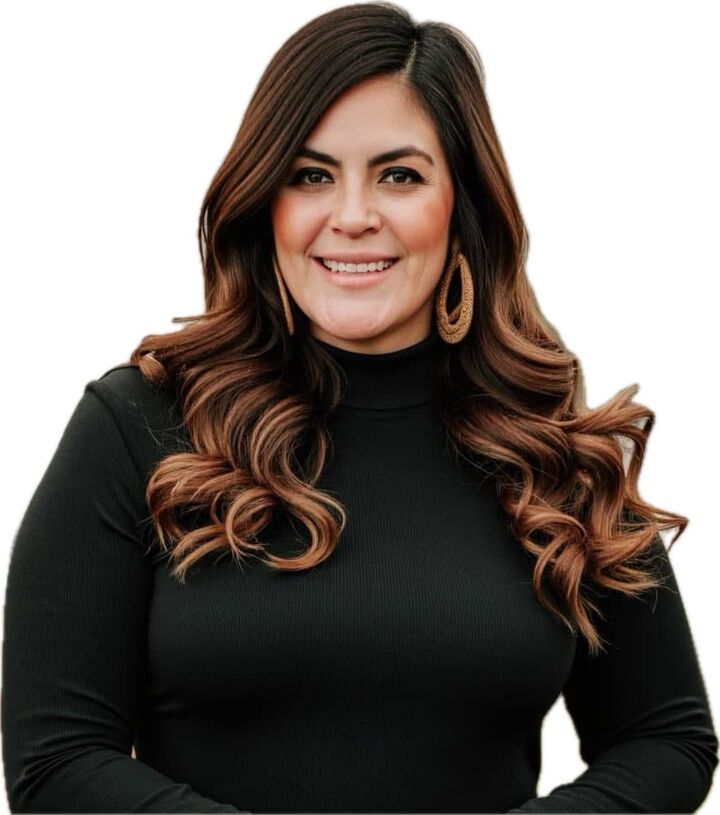 Claudia Lopez, Real Estate Salesperson in Fallon, Green Valley Realty