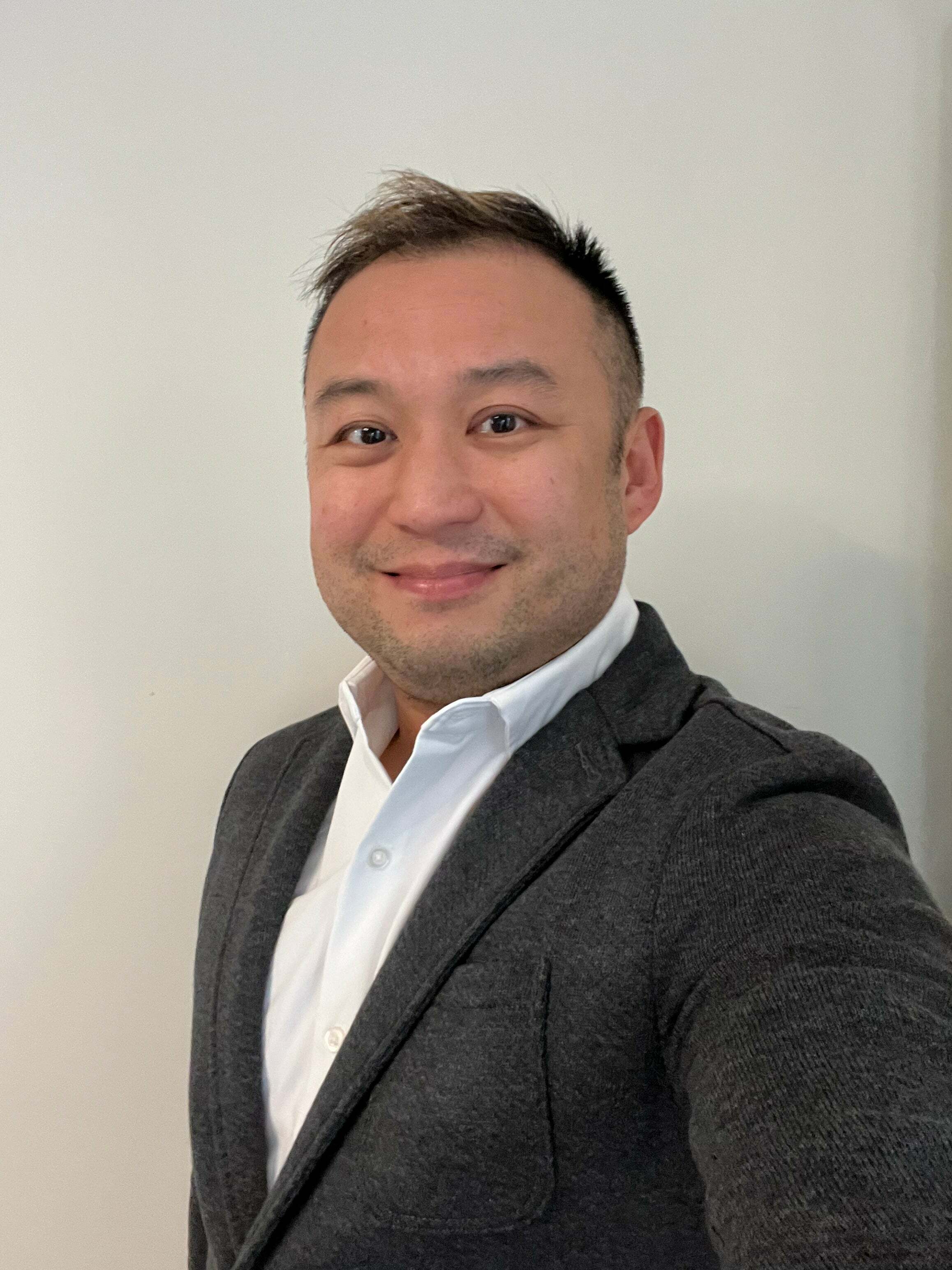 Christopher Lee, Real Estate Salesperson in Daly City, Icon Properties