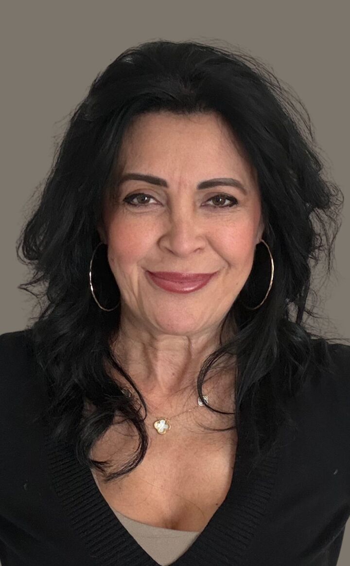 Regina Bennish, Sales Associate in Rogers, Harris McHaney & Faucette