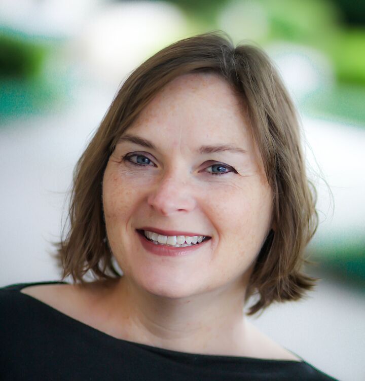 Audra Holland, Real Estate Salesperson in Cary, Paracle