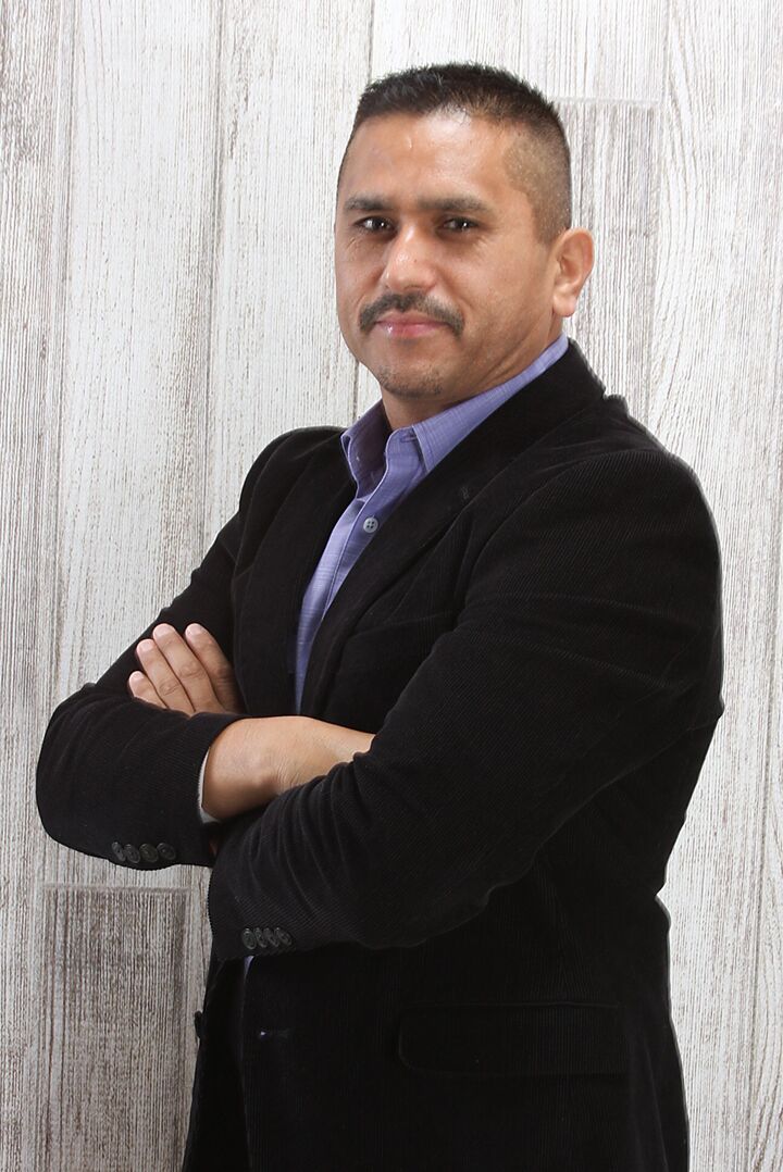 Francisco Garcia, Principal Broker in Salem, Professional Group