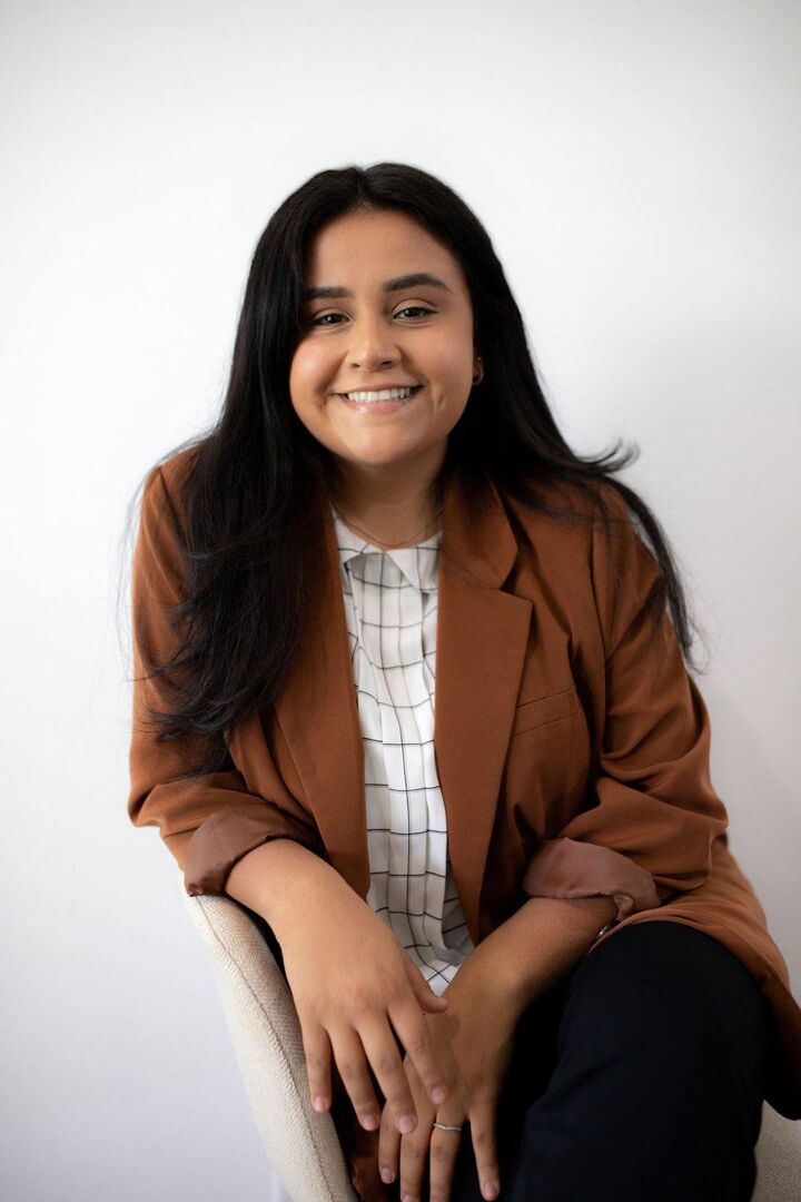 Barbara Rosales,  in Shreveport, Elite