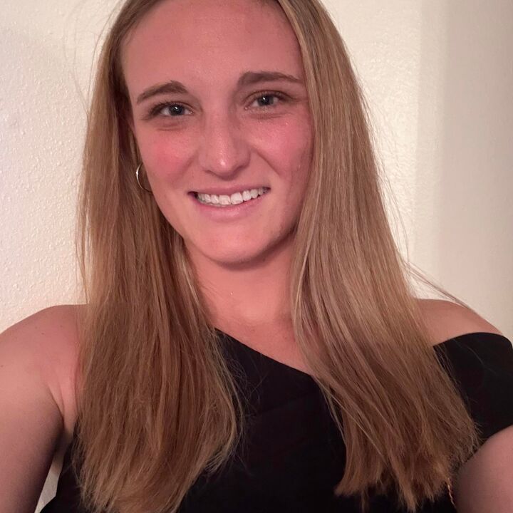 Lauren Poe, Sales Associate in Newcastle, The Platinum Collective