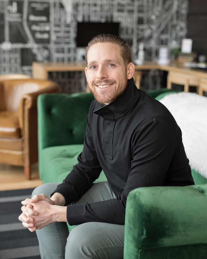 Mitchell Cap, Real Estate Salesperson in Elkhorn, The Good Life Group