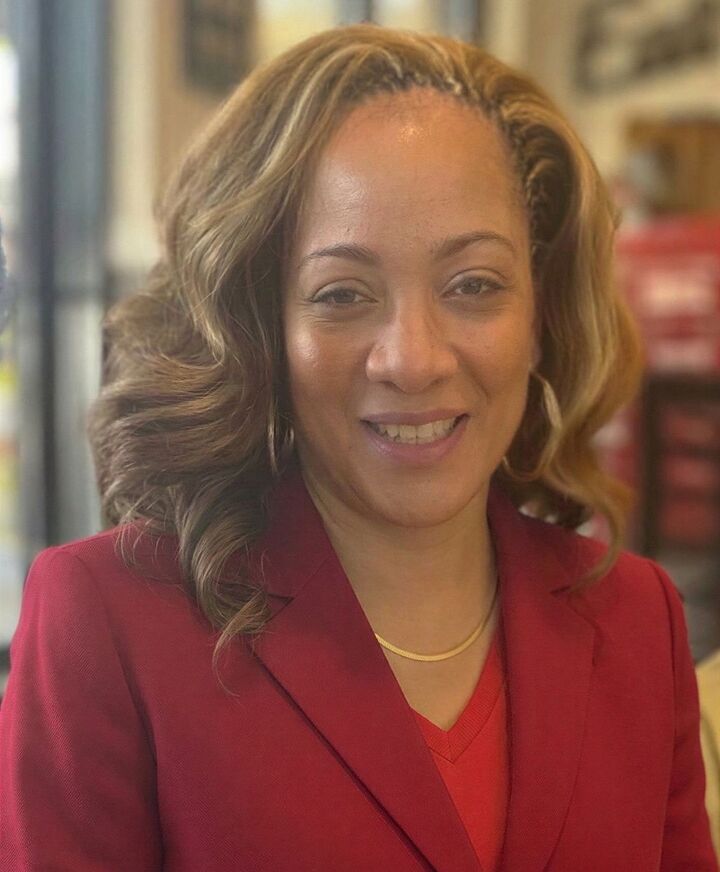 Charlotte Fondren, Real Estate Salesperson in Saint Louis, Premier Group