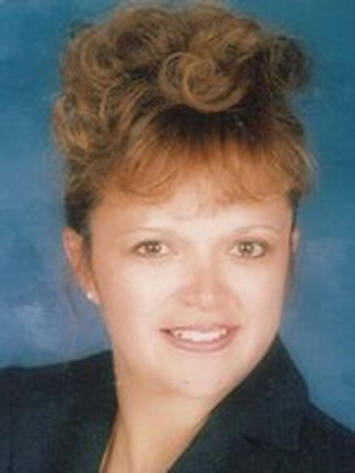 Veronica Nasri, Real Estate Salesperson in Covina, Town & Country
