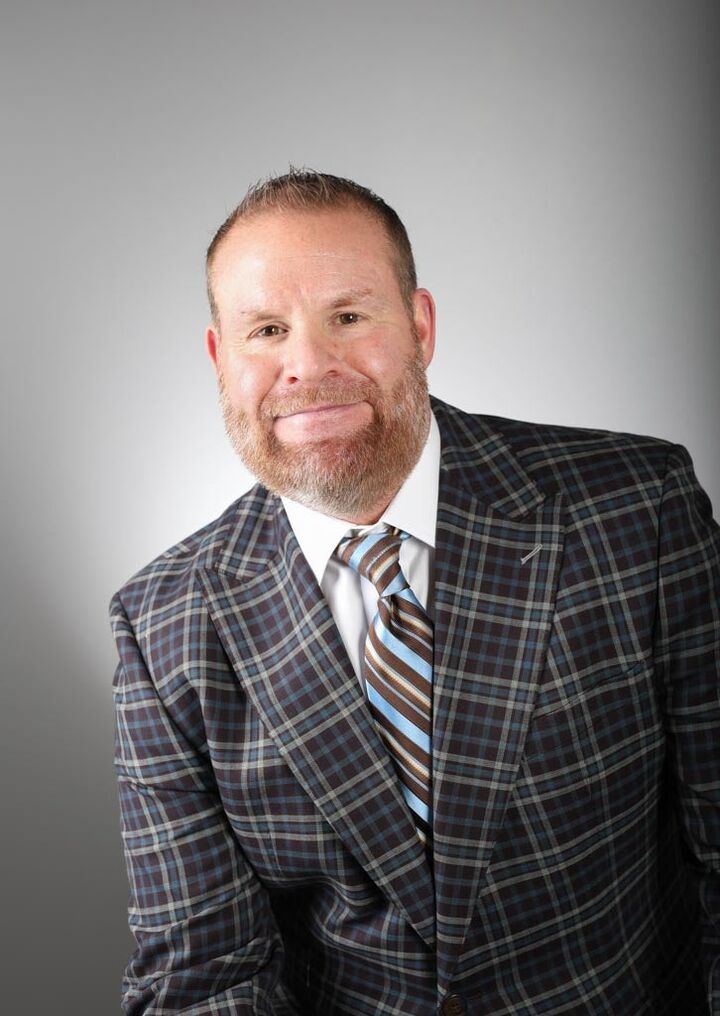 Guy Jones, Real Estate Salesperson in Newark, Frank Frye Real Estate