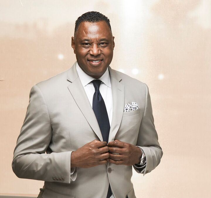 Dexter McLean, Real Estate Salesperson in Las Vegas, Americana