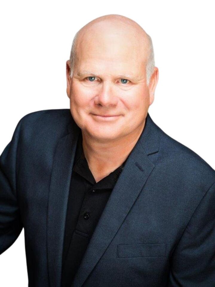 Jim Martin USN-RET,  in Oak Harbor, 360 Team