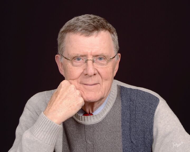 Tom Stanfield, Real Estate Broker/Real Estate Salesperson in Farmington, Hulsey