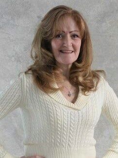 Jana Hart-Durall, Real Estate Salesperson in Topeka, American Home