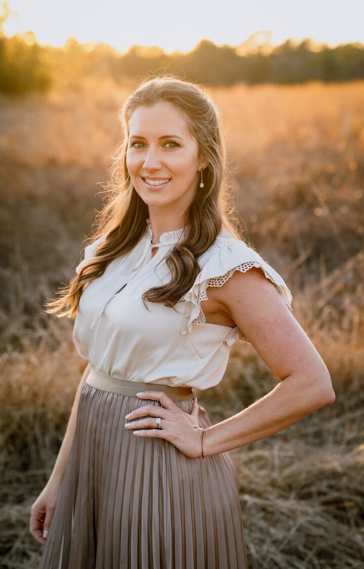 Lindsey Cummins, Real Estate Salesperson in Inverness, J W Morton Real Estate, Inc.