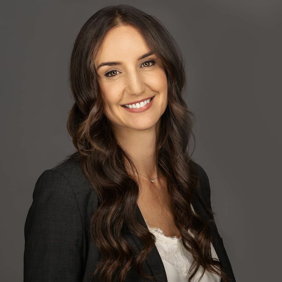 Jillian Bourne, Sales Representative in London, CENTURY 21 Canada