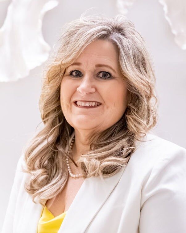 Marsha Babe, Real Estate Salesperson in Niceville, ERA American Real Estate