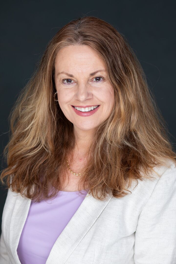 Dara Kiely, Real Estate Salesperson in Asheville, North East