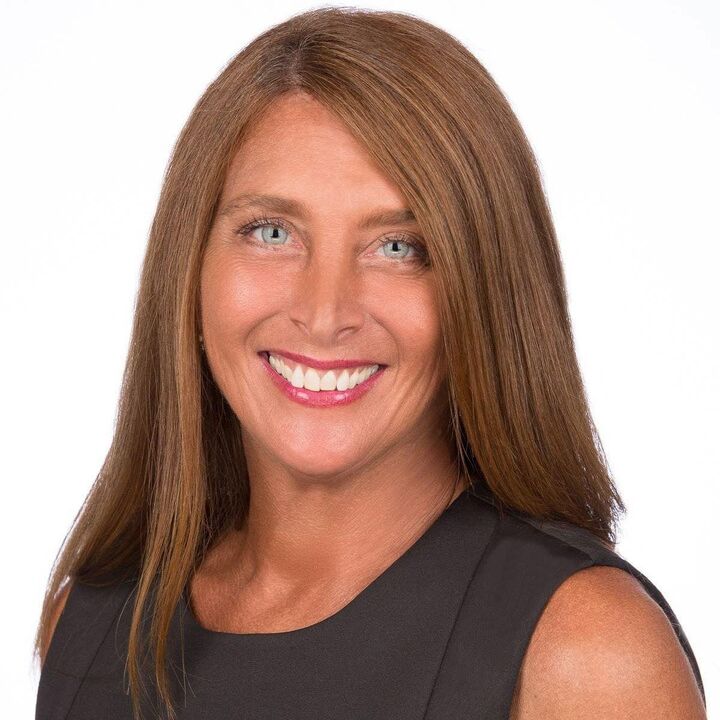Deb Tom, Real Estate Salesperson in Boca Raton, Stein Posner
