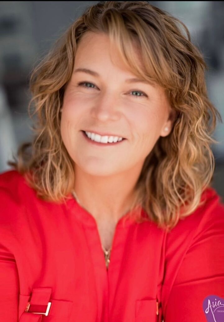 Rochelle Hanson-Torres, Real Estate Salesperson in Paso Robles, Masters