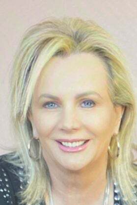 TERRI MCGOWEN, in Overland Park, Kansas City Homes