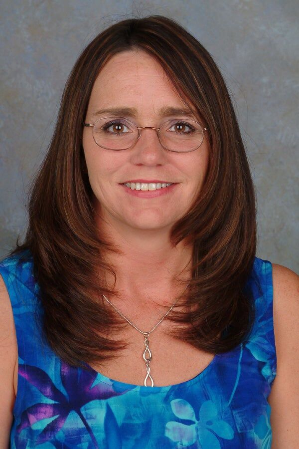 Emma Young, Real Estate Salesperson in Overland Park, Kansas City Homes