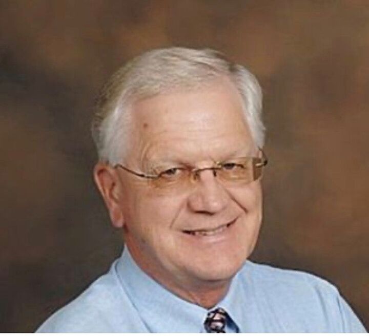 Loren Hegge, Associate Real Estate Broker in Bradenton, North East